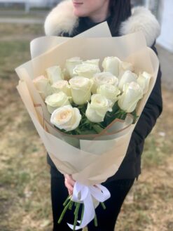 букет белых роз
