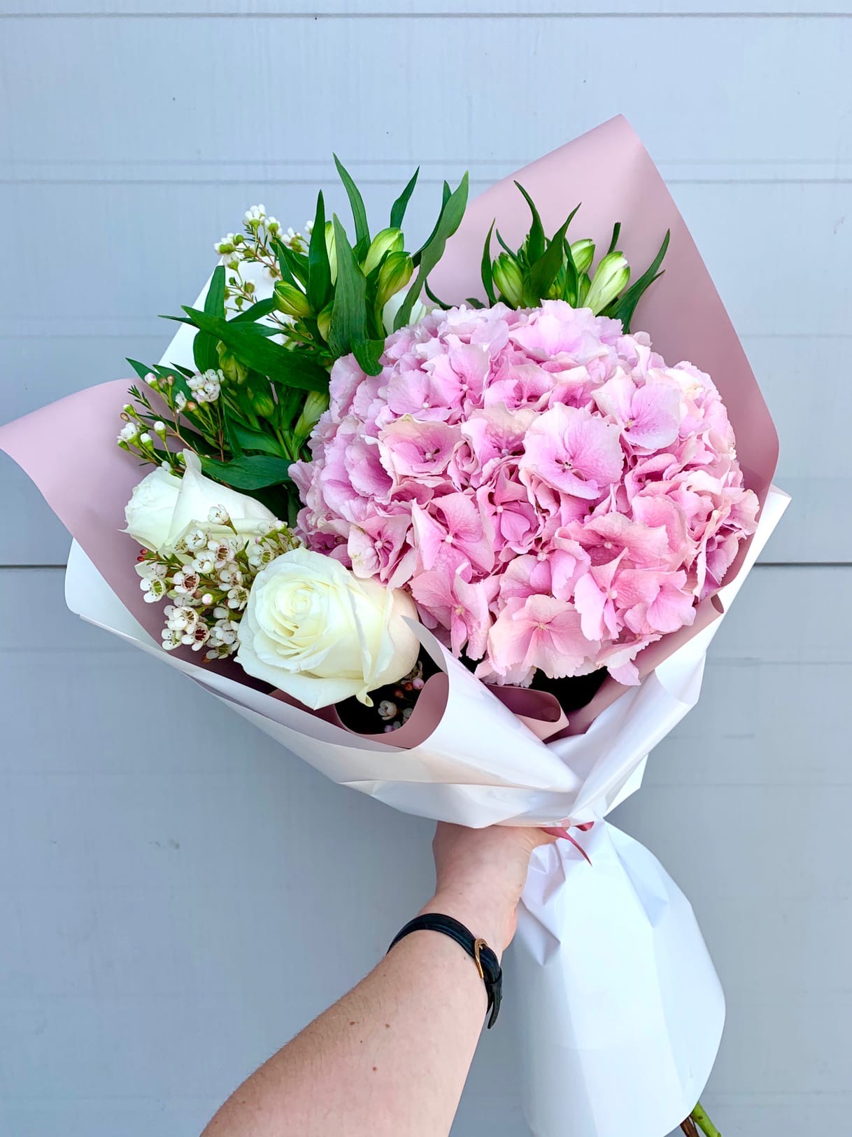 8nwnV_pdamQ букет с гортензией